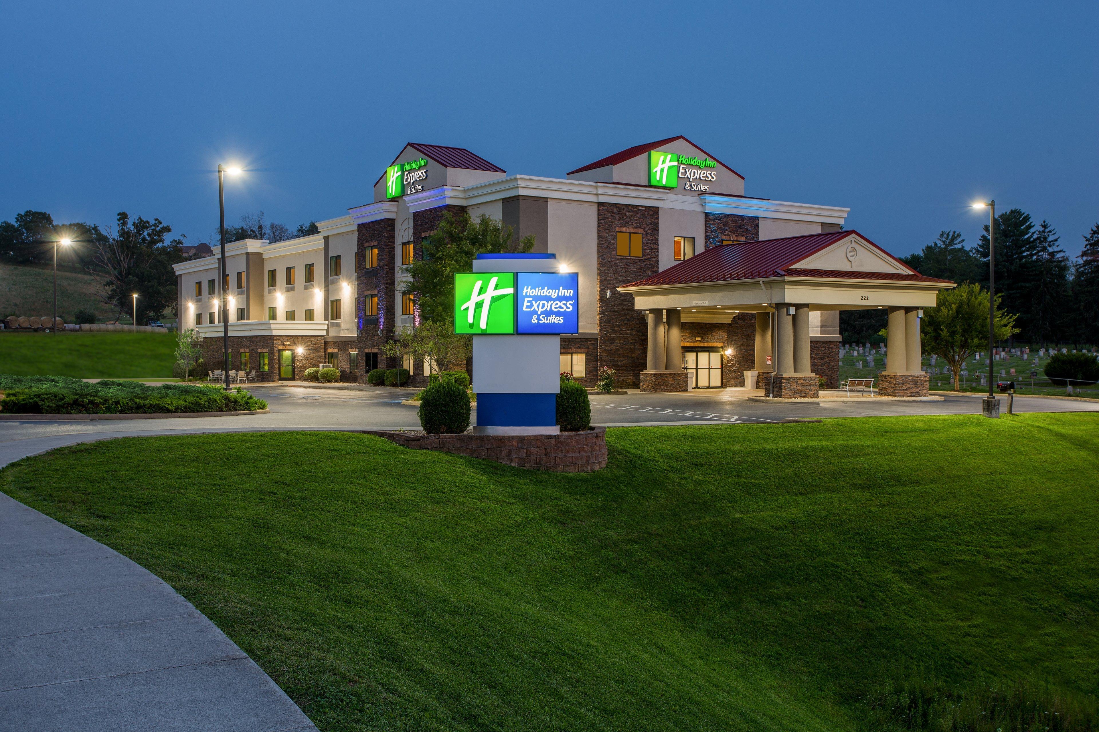 Holiday Inn Express Hotel & Suites Lewisburg, An Ihg Hotel Exterior photo